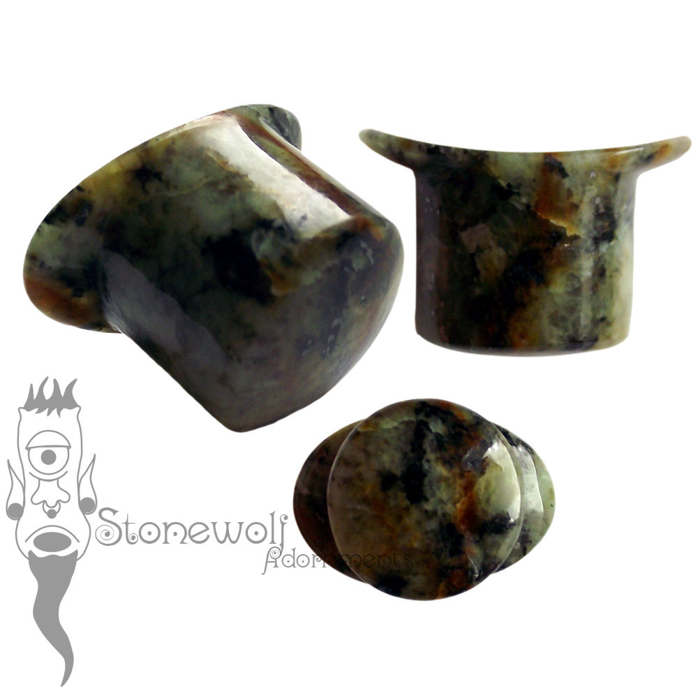 Zoisite Stone Round Labret Made to Order - Click Image to Close