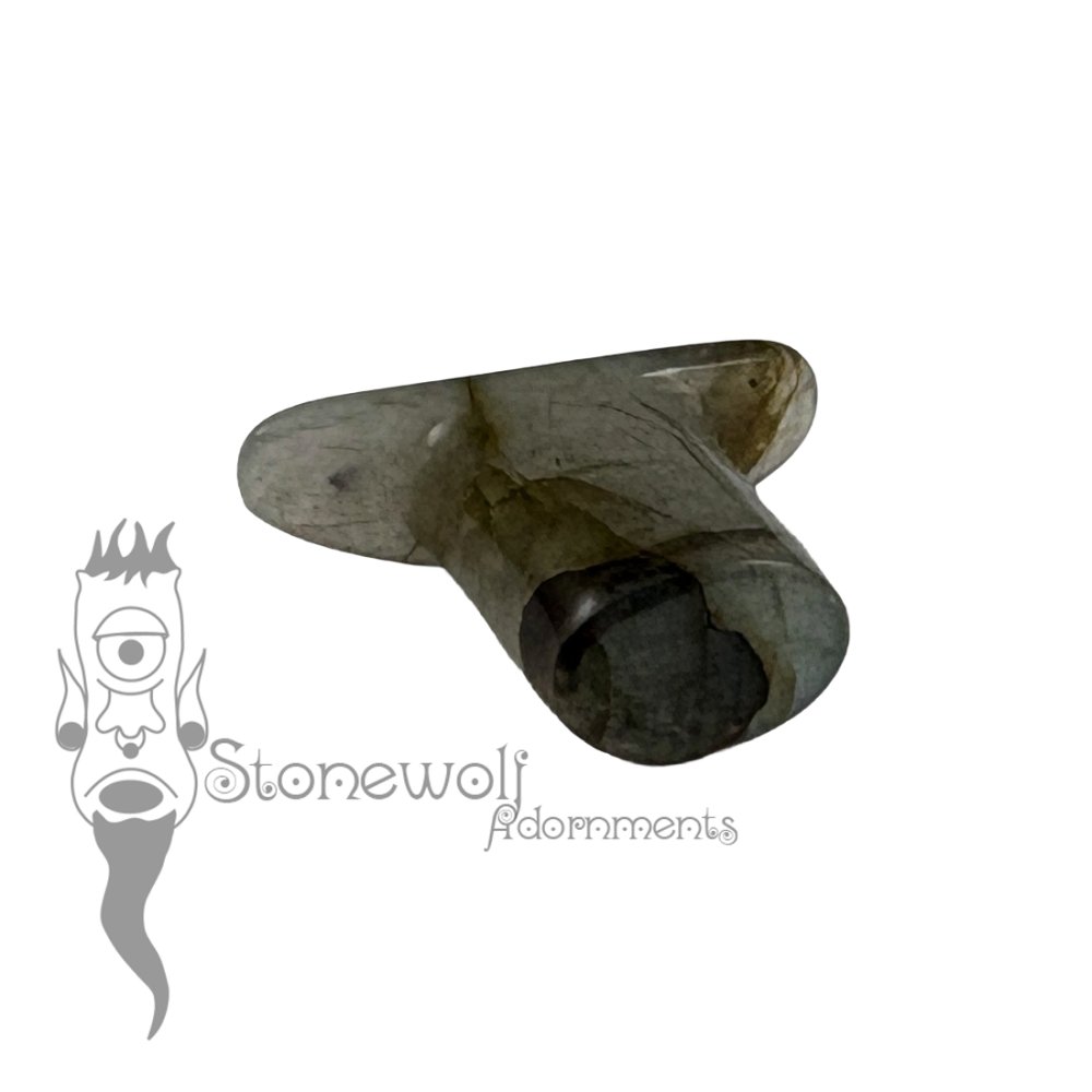 Labradorite 8mm Oval Labret - Ready To Ship